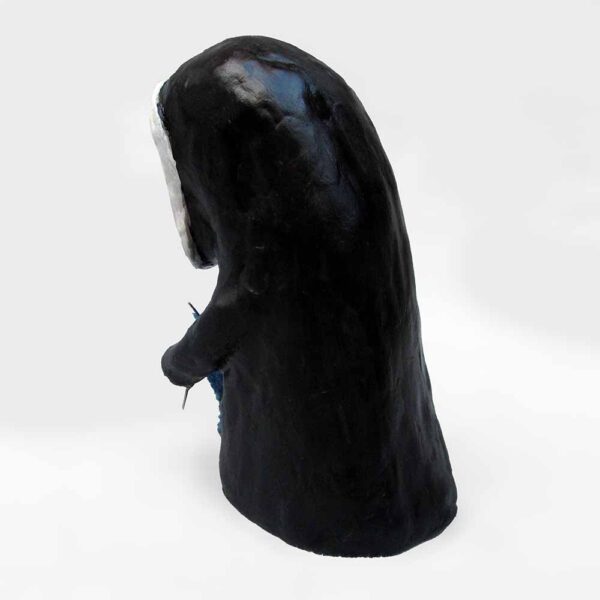 Fantasma sem rosto tricotando - Image 4